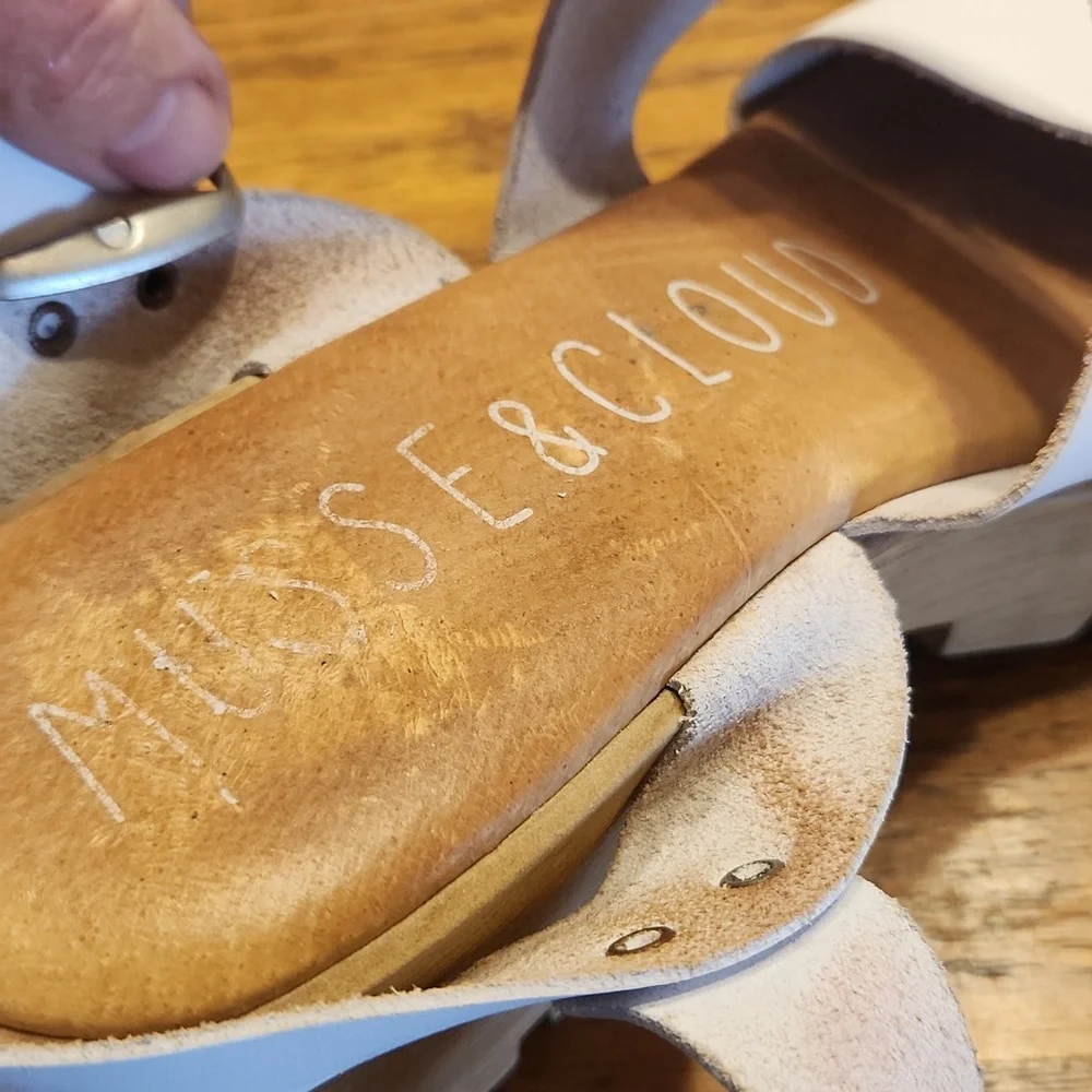 Musse & Cloud Sandals Size 41